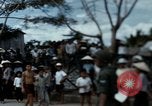 Immagine di Le scorte di cibo Kien Thanh Vietnam, 1966, secondo 30 filmato di repertorio 65675048655