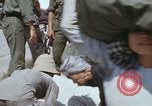 Immagine di Popolo vietnamita Kien Thanh Vietnam, 1966, secondo 52 filmato di repertorio 65675048657