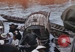 Standbild Einbaum Boote Kien Thanh Vietnam, 1966, aus Sekunde 1 historischem Filmmaterial Videoclip 65675048661