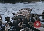 Standbild Einbaum Boote Kien Thanh Vietnam, 1966, aus Sekunde 15 historischem Filmmaterial Videoclip 65675048661