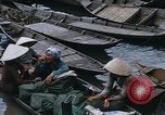 Standbild Einbaum Boote Kien Thanh Vietnam, 1966, aus Sekunde 40 historischem Filmmaterial Videoclip 65675048661