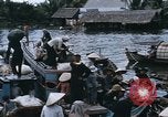 Standbild Einbaum Boote Kien Thanh Vietnam, 1966, aus Sekunde 49 historischem Filmmaterial Videoclip 65675048661