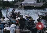 Standbild Einbaum Boote Kien Thanh Vietnam, 1966, aus Sekunde 52 historischem Filmmaterial Videoclip 65675048661