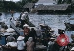 Standbild Einbaum Boote Kien Thanh Vietnam, 1966, aus Sekunde 55 historischem Filmmaterial Videoclip 65675048661