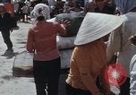 Immagine di Il tenente colonnello Cuong Kien Thanh Vietnam, 1966, secondo 31 filmato di repertorio 65675048662