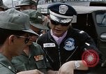 Immagine di Il tenente colonnello Cuong Il Vietnam, 1966, secondo 18 filmato di repertorio 65675048664