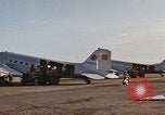 Image Vietnam Force aérienne C 47 aéronefs Vietnam, 1966, de la seconde 10 séquences d'archives historiques vidéo 65675048669