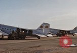 Image Vietnam Force aérienne C 47 aéronefs Vietnam, 1966, de la seconde 17 séquences d'archives historiques vidéo 65675048669