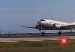 Image Vietnam Force aérienne C 47 aéronefs Vietnam, 1966, de la seconde 51 séquences d'archives historiques vidéo 65675048670