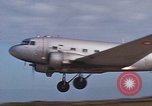 Image Vietnam Force aérienne C 47 aéronefs Vietnam, 1966, de la seconde 52 séquences d'archives historiques vidéo 65675048670