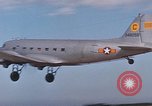 Image Vietnam Force aérienne C 47 aéronefs Vietnam, 1966, de la seconde 53 séquences d'archives historiques vidéo 65675048670