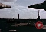 Standbild Deutsche Anti Aircraft guns Berlin Deutschland, 1945, aus Sekunde 30 historischem Filmmaterial Videoclip 65675048674