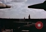 Standbild Deutsche Anti Aircraft guns Berlin Deutschland, 1945, aus Sekunde 35 historischem Filmmaterial Videoclip 65675048674