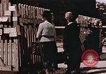 Immagine di Poliziotti tedeschi Berlino Germania, 1945, secondo 9 filmato di repertorio 65675048681