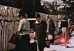 Immagine di Poliziotti tedeschi Berlino Germania, 1945, secondo 14 filmato di repertorio 65675048681