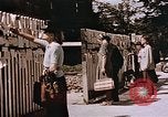 Immagine di Poliziotti tedeschi Berlino Germania, 1945, secondo 29 filmato di repertorio 65675048681