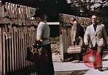 Immagine di Poliziotti tedeschi Berlino Germania, 1945, secondo 35 filmato di repertorio 65675048681