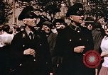 Immagine di Poliziotti tedeschi Berlino Germania, 1945, secondo 46 filmato di repertorio 65675048681