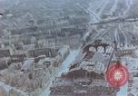 Image Vue aérienne de bombardement de Berlin d'endommager Berlin Allemagne, 1945, de la seconde 24 séquences d'archives historiques vidéo 65675048688