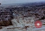 Image Vue aérienne de bombardement de Berlin d'endommager Berlin Allemagne, 1945, de la seconde 25 séquences d'archives historiques vidéo 65675048688