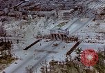 Image Vue aérienne de bombardement de Berlin d'endommager Berlin Allemagne, 1945, de la seconde 31 séquences d'archives historiques vidéo 65675048688