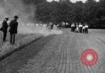 Image Ford Tracteur United States USA, 1918, de la seconde 9 séquences d'archives historiques vidéo 65675048690