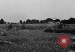 Immagine di Trattore Ford disegnati reaper United States USA, 1918, secondo 9 filmato di repertorio 65675048692