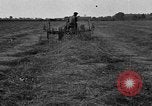 Image mécanique Reaper United States USA, 1918, de la seconde 12 séquences d'archives historiques vidéo 65675048693