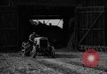 Standbild Ford Traktor United States USA, 1919, aus Sekunde 12 historischem Filmmaterial Videoclip 65675048696