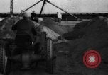 Standbild Ford Traktor United States USA, 1919, aus Sekunde 32 historischem Filmmaterial Videoclip 65675048698