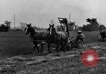 Standbild Pferdekutschen Reaper United States USA, 1919, aus Sekunde 7 historischem Filmmaterial Videoclip 65675048699