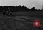 Standbild Pferdekutschen Reaper United States USA, 1919, aus Sekunde 49 historischem Filmmaterial Videoclip 65675048699