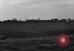 Immagine di Il trattore tracciata reaper United States USA, 1919, secondo 9 filmato di repertorio 65675048701