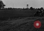 Immagine di Il trattore tracciata reaper United States USA, 1919, secondo 29 filmato di repertorio 65675048701