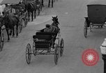 Immagine di Carrozze Mackinac Island Michigan USA, 1931, secondo 59 filmato di repertorio 65675048708