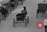 Immagine di Carrozze Mackinac Island Michigan USA, 1931, secondo 60 filmato di repertorio 65675048708