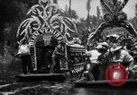 Standbild dekoriert Kanus Xochimilco Mexiko, 1931, aus Sekunde 27 historischem Filmmaterial Videoclip 65675048709