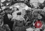 Standbild dekoriert Kanus Xochimilco Mexiko, 1931, aus Sekunde 33 historischem Filmmaterial Videoclip 65675048709