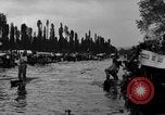 Standbild dekoriert Kanus Xochimilco Mexiko, 1931, aus Sekunde 52 historischem Filmmaterial Videoclip 65675048709