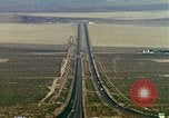 Immagine di Interstate Highway System United States USA, 1975, secondo 32 filmato di repertorio 65675048711