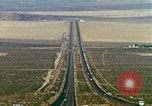 Immagine di Interstate Highway System United States USA, 1975, secondo 34 filmato di repertorio 65675048711