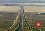Immagine di Interstate Highway System United States USA, 1975, secondo 37 filmato di repertorio 65675048711