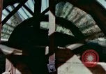 Immagine di Sutter's Mill dimostrazione di replica mulino sega California United States USA, 1975, secondo 11 filmato di repertorio 65675048720
