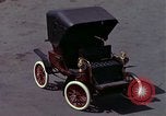 Immagine di Auto d'epoca United States USA, 1975, secondo 7 filmato di repertorio 65675048722