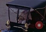 Immagine di Auto d'epoca United States USA, 1975, secondo 11 filmato di repertorio 65675048722