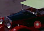 Immagine di Auto d'epoca United States USA, 1975, secondo 27 filmato di repertorio 65675048722