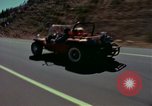 Immagine di Auto d'epoca United States USA, 1975, secondo 40 filmato di repertorio 65675048722