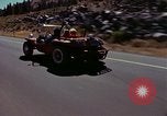 Immagine di Auto d'epoca United States USA, 1975, secondo 43 filmato di repertorio 65675048722