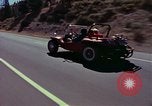 Immagine di Auto d'epoca United States USA, 1975, secondo 50 filmato di repertorio 65675048722