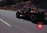 Immagine di Auto d'epoca United States USA, 1975, secondo 52 filmato di repertorio 65675048722
